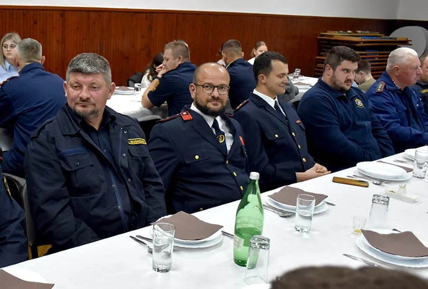 Vatrogasci Kaptola imali više od 100 intervencija i aktivnosti – uzoran  vatrogasac je Karlo Mikić