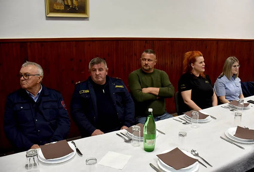 Vatrogasci Kaptola imali više od 100 intervencija i aktivnosti – uzoran  vatrogasac je Karlo Mikić