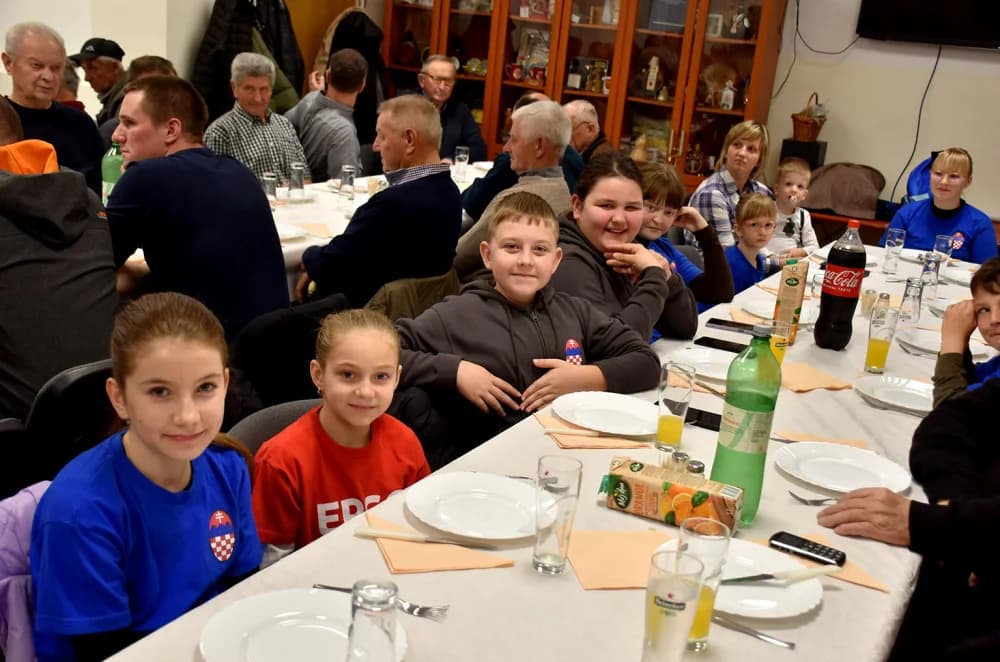 Jakšićki Slovaci imali 28 nastupa među kojima su gostovanja u Slovačkoj, te B i H