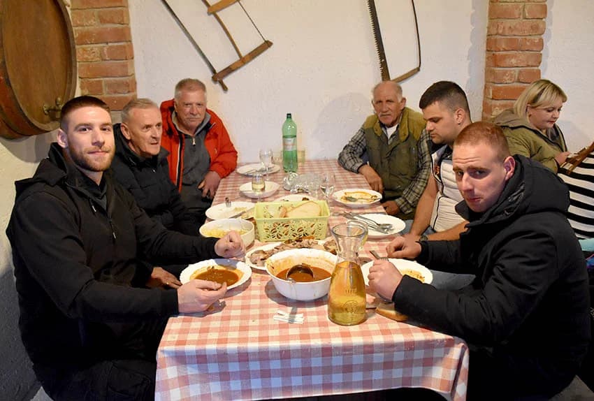 POŽEŠKI VINOGRADARI SLAVILI GRGUREVO: Vikend u znaku obilne kiše