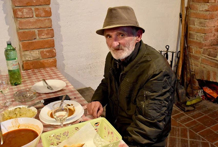 POŽEŠKI VINOGRADARI SLAVILI GRGUREVO: Vikend u znaku obilne kiše