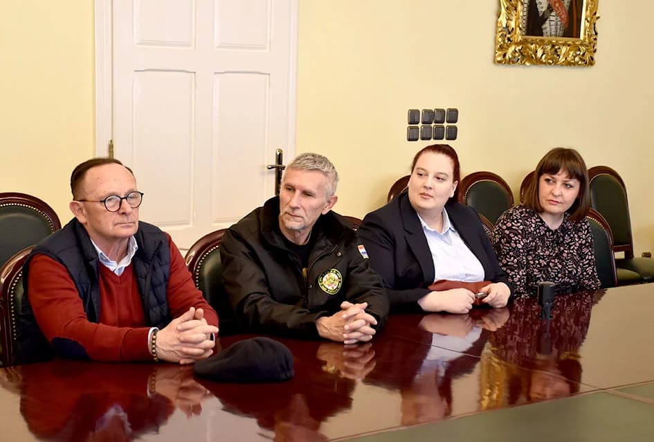 Braniteljima, humanitarnim i udrugama osoba s invaliditetom dodijeljena financijska sredstva Grada Požege