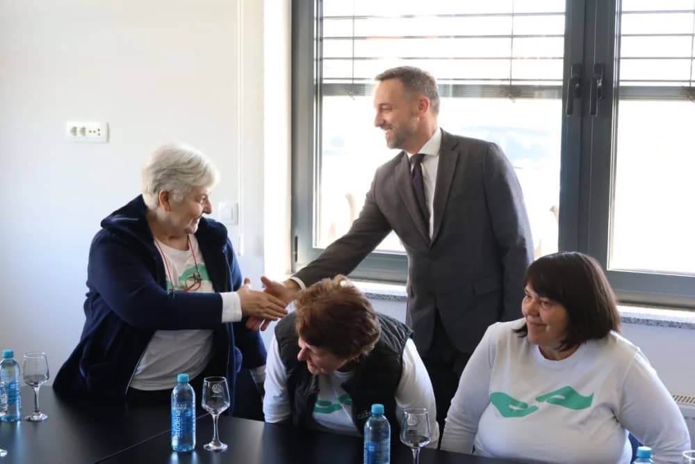 Smilovala se županica Antonija Jozić i dovela ministra Marina Piletića u radni posjet gradu Kutjevu