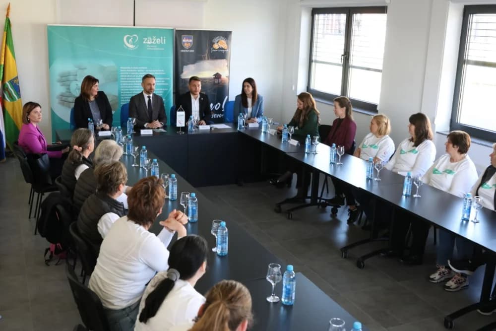 Smilovala se županica Antonija Jozić i dovela ministra Marina Piletića u radni posjet gradu Kutjevu