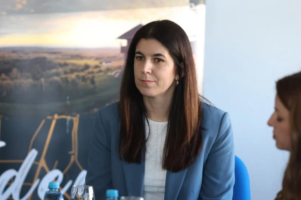 Smilovala se županica Antonija Jozić i dovela ministra Marina Piletića u radni posjet gradu Kutjevu