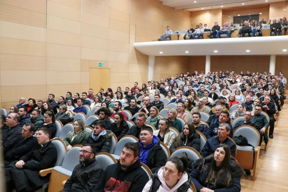 Druga korizmena tribina u Požegi: „Mediji u službi nade ili beznađa?“