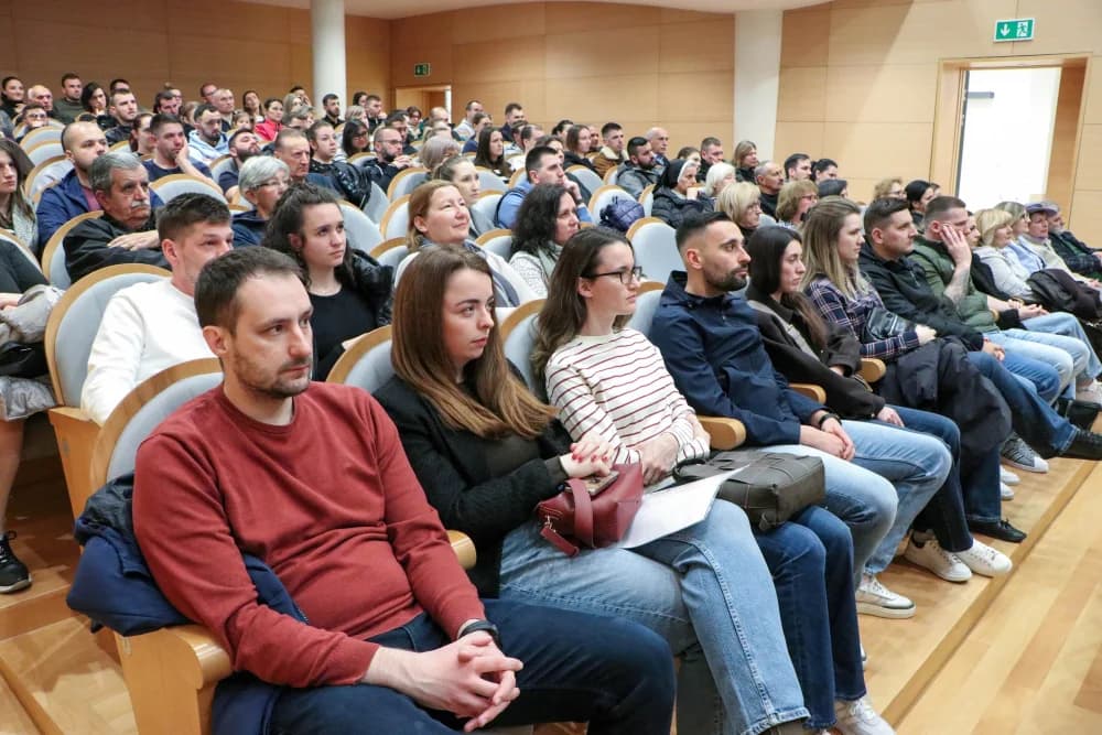 Druga korizmena tribina u Požegi: „Mediji u službi nade ili beznađa?“