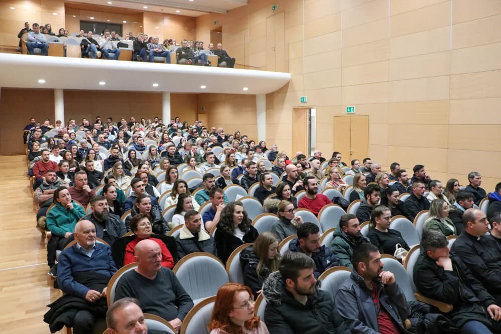 Druga korizmena tribina u Požegi: „Mediji u službi nade ili beznađa?“