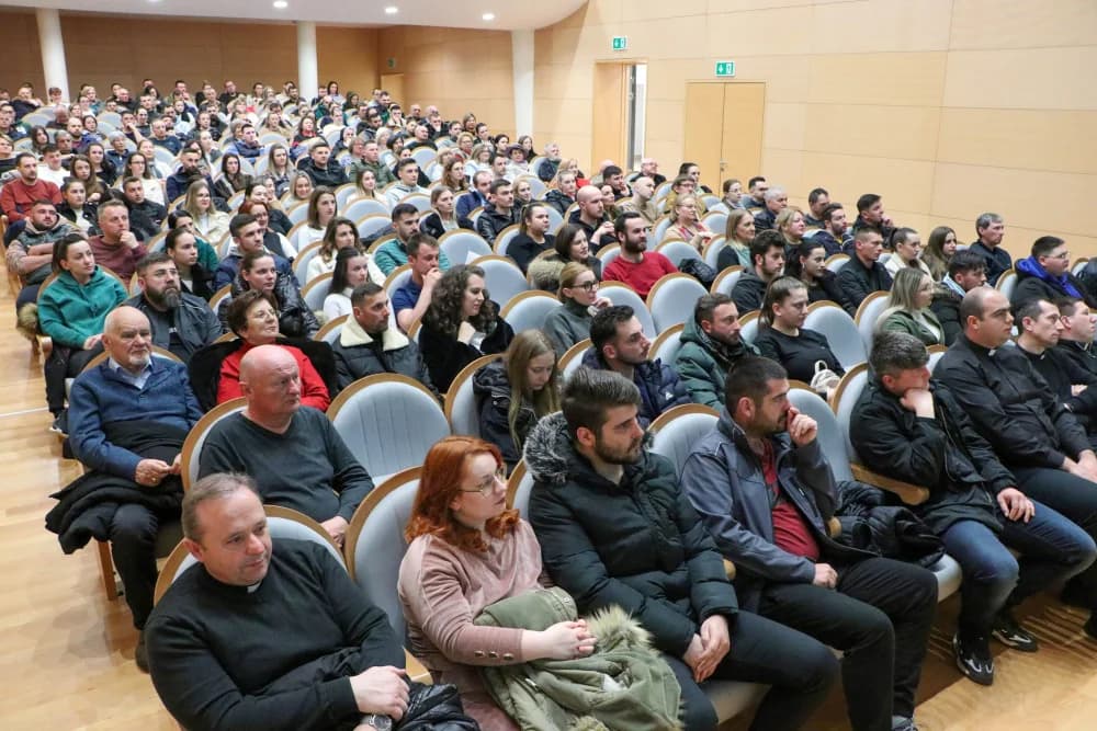 Druga korizmena tribina u Požegi: „Mediji u službi nade ili beznađa?“
