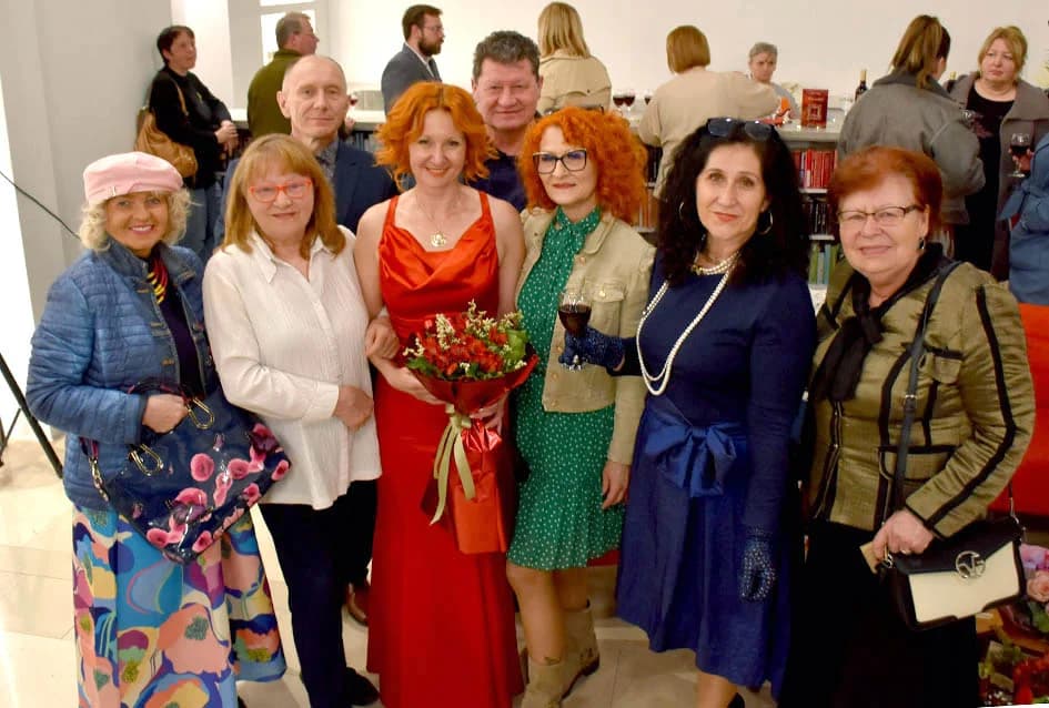 Predstavljena zbirka ljubavne poezije Irene Kalan