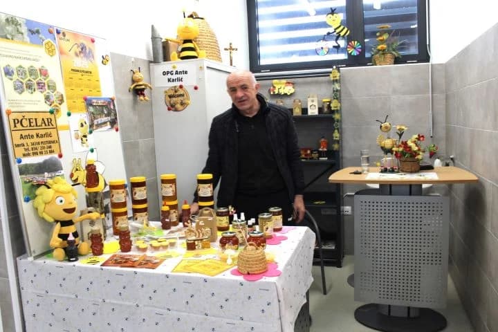 Održani buvljak u Pleternici i proljetna radionica za djecu