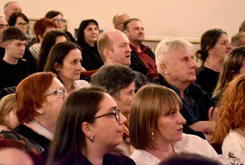 „NJIHOVIH 20 GODINA“ – Slavljenički koncert Folklornog ansambla Požega