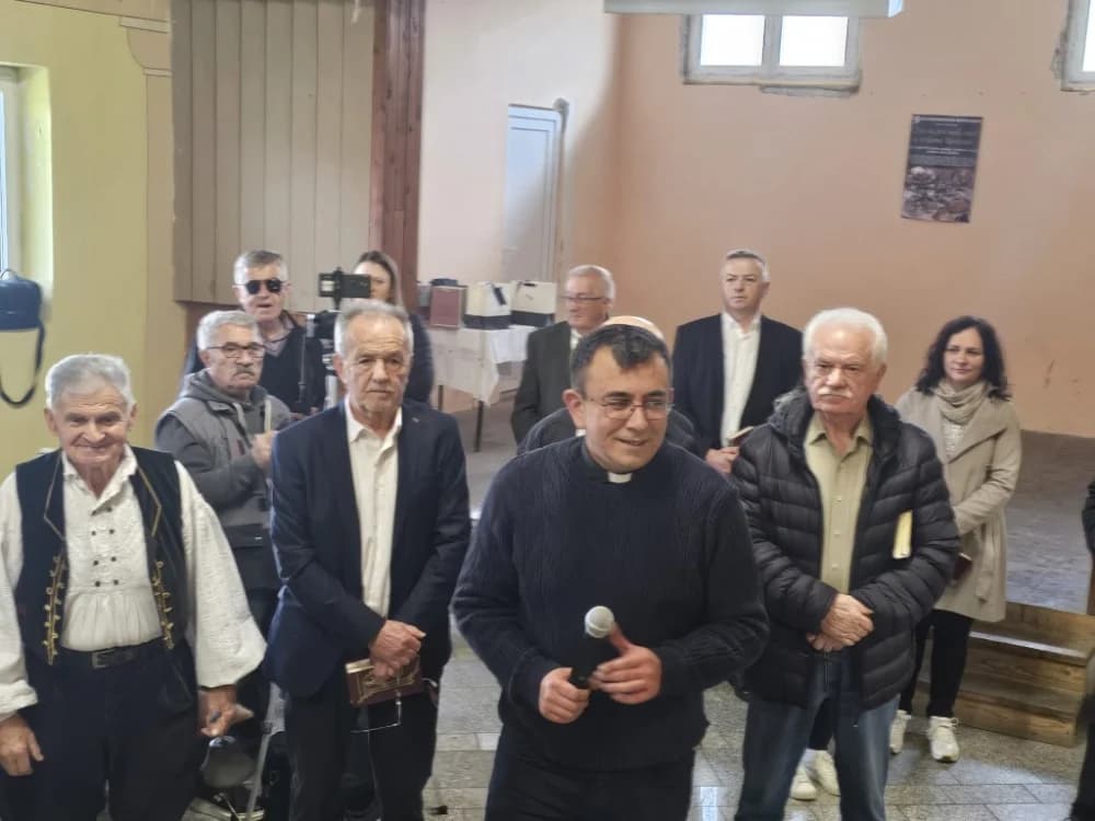 BEKTEŽ – „Što su jeli naši stari u vrijeme korizme“: Na uređenim stolovima postavljena hrana koju čuvaju starije generacije od zaborava
