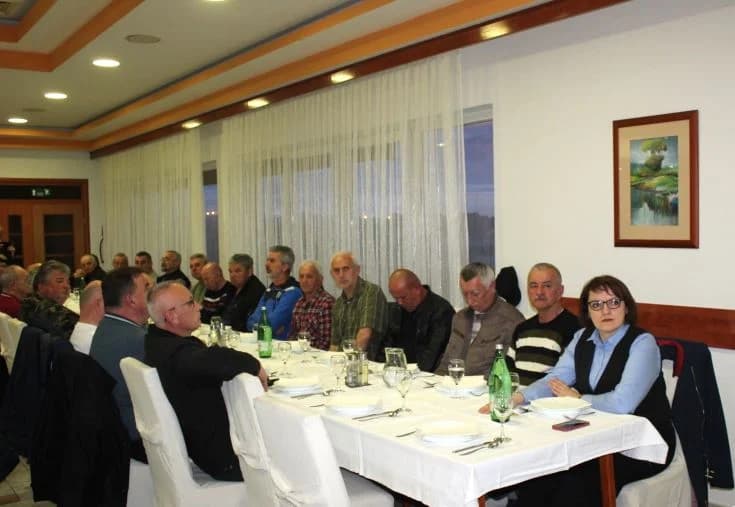 OGRANAK UDVDR-A GRADA PLETERNICE U planu postavljanje spomen-ploče u Buku branitelju Tomi Periću