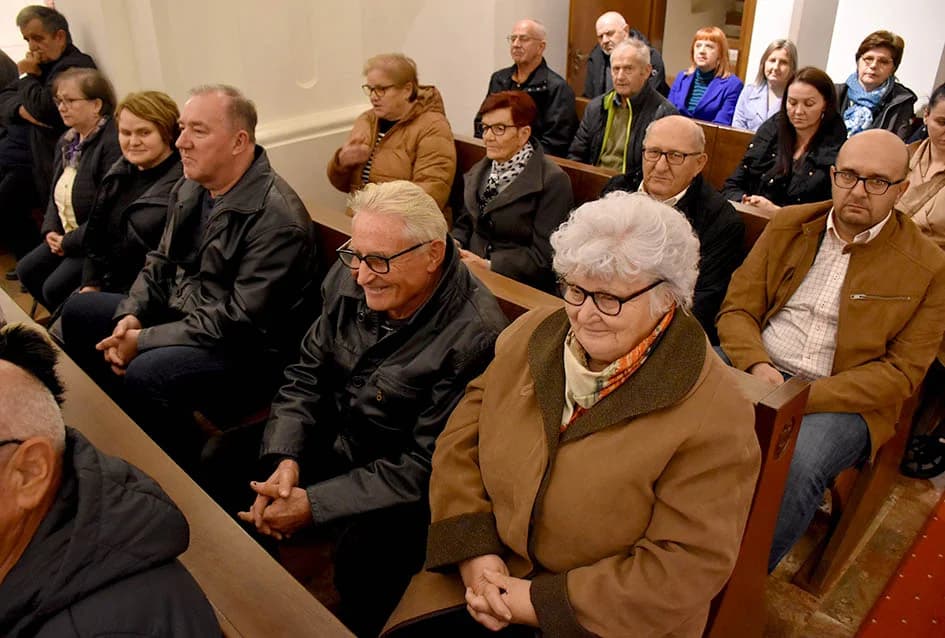 Otkrivena bista blaženom Alojziju Stepincu u Stražemanu