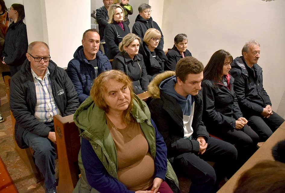 Otkrivena bista blaženom Alojziju Stepincu u Stražemanu