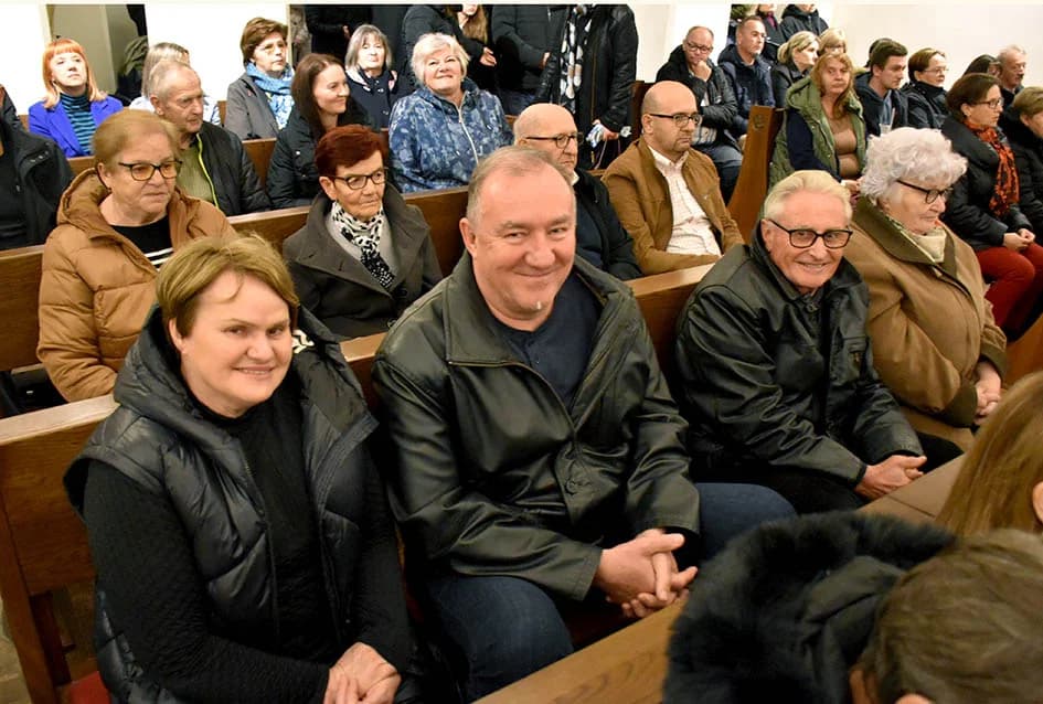 Otkrivena bista blaženom Alojziju Stepincu u Stražemanu