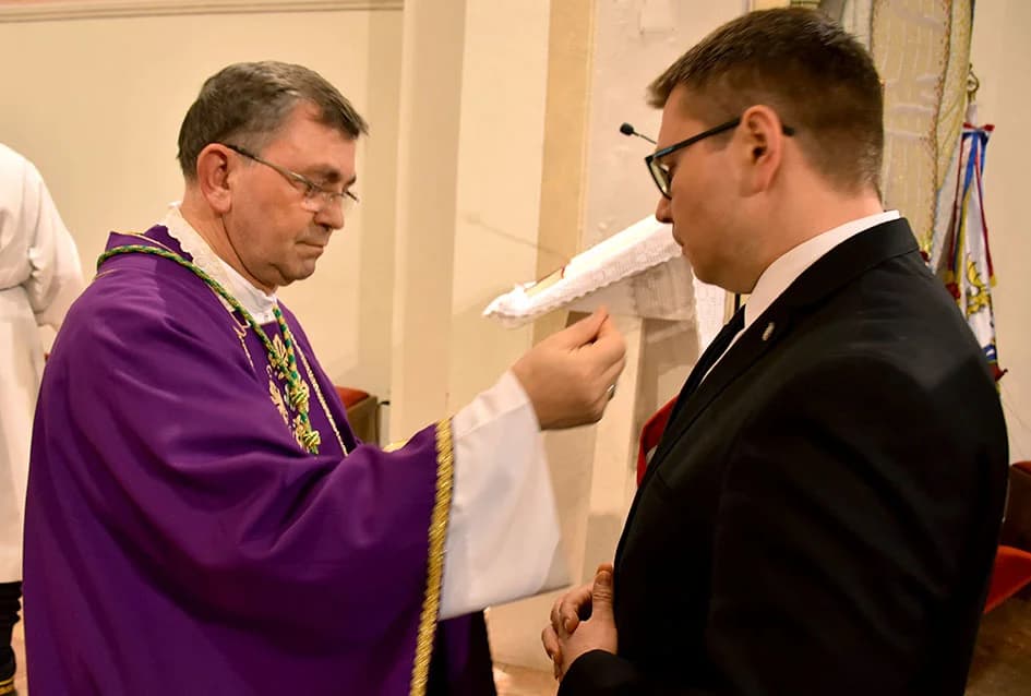 Otkrivena bista blaženom Alojziju Stepincu u Stražemanu