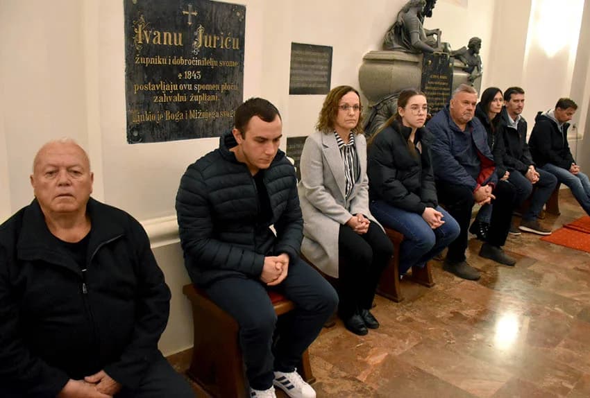 Otkrivena bista blaženom Alojziju Stepincu u Stražemanu