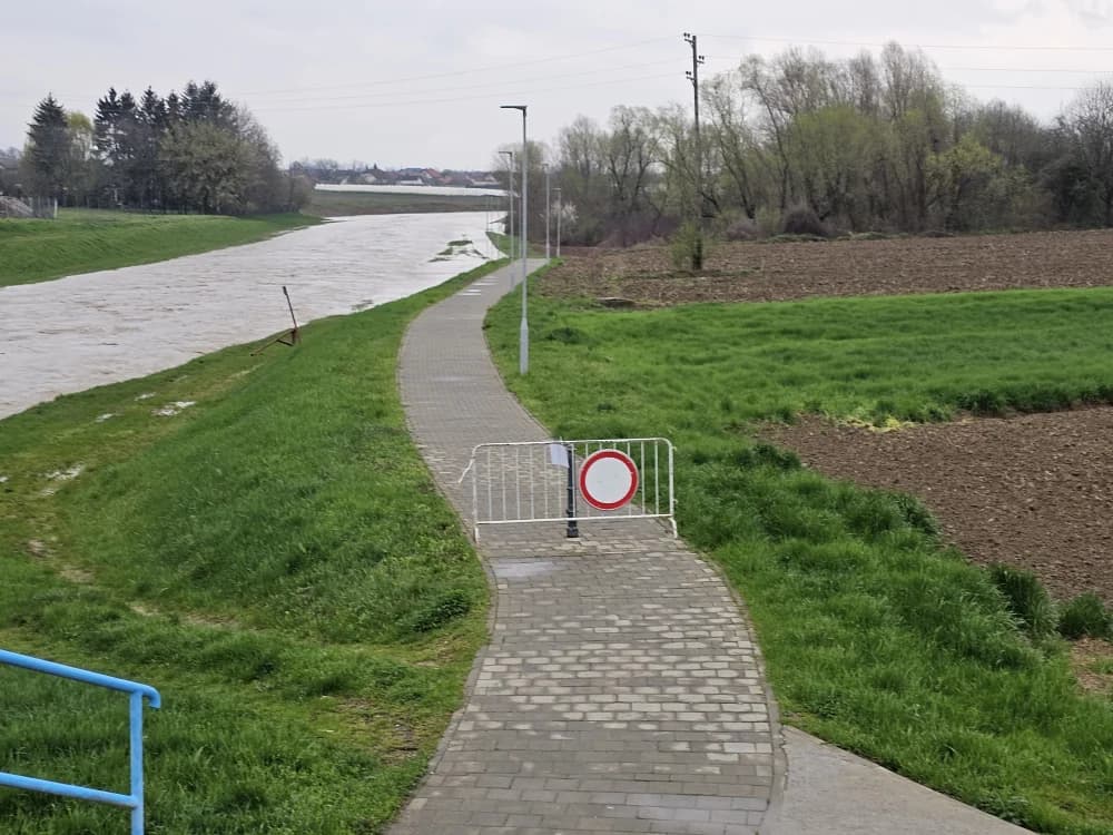 Zatvoren dio šetnice uz Orljavu!