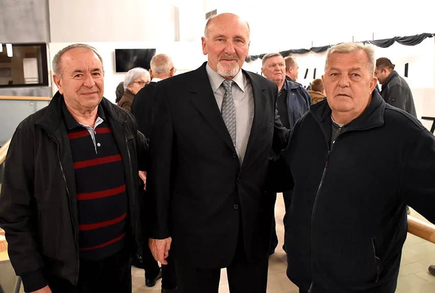Izložba „ Križni put“ Josipa Tomana otvorena u požeškoj knjižnici