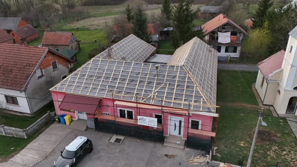 Obnovljeni Vatrogasni dom krasit će Novu Ljeskovicu do kraja travnja ove godine