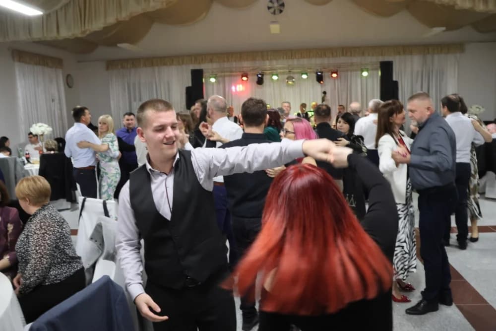 Prva Tamburaška zabava okupila više od 150 posjetitelja i gostiju, a svirali su Ravnica i Astal