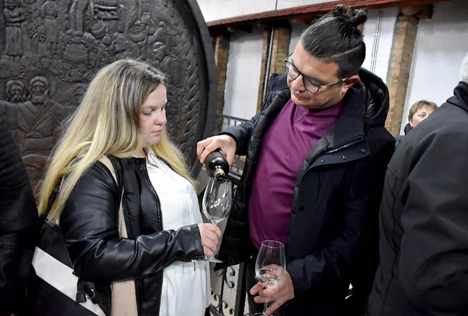 Vetovčki vinari u posjetu hrvatskom Podunavlju