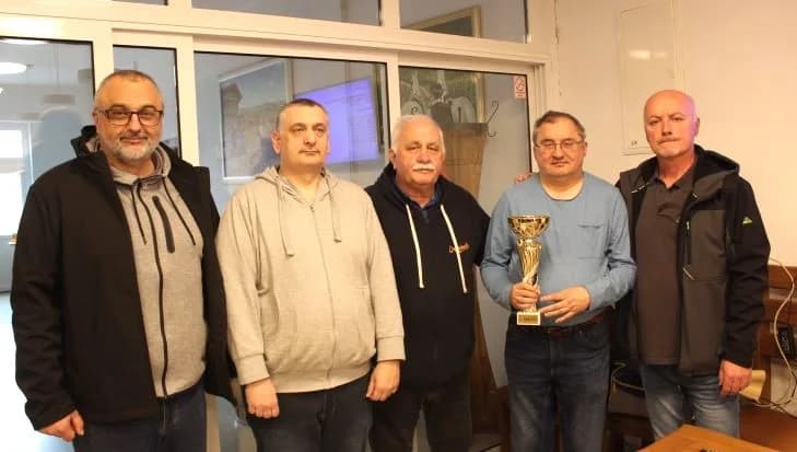 ŽUPANIJSKI ŠAHOVSKI KUP: Prvo mjesto osvojio Šahovski klub Vina Markota iz Pleternice