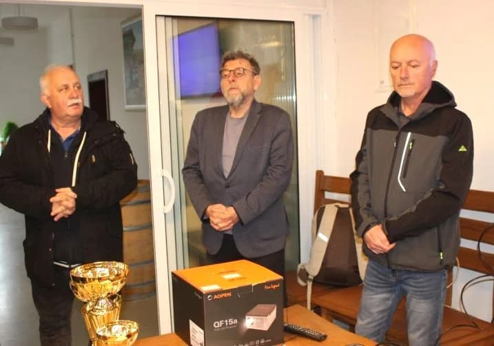 ŽUPANIJSKI ŠAHOVSKI KUP: Prvo mjesto osvojio Šahovski klub Vina Markota iz Pleternice