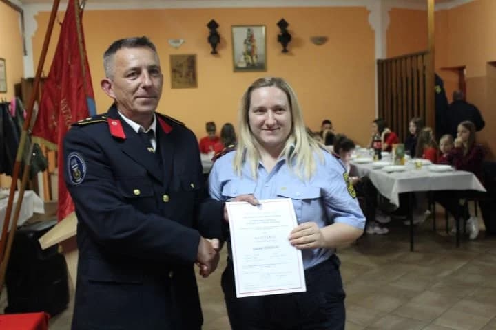 SKUPŠTINA PLETERNIČKIH VATROGASACA: Marku Alaberu i Damiru Juneku medalje za 50 godina rada u vatrogastvu