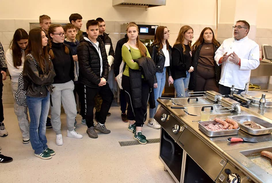 Održan Dan otvrenih vrata Poljoprivredne škole na Ratarnici