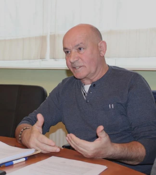 GRADSKO VIJEĆE PLETERNICE: Usvojene odluke o kupnji zgrade „Hotela Marinović“ i imenovanju Aleje Ljudevita Petraka