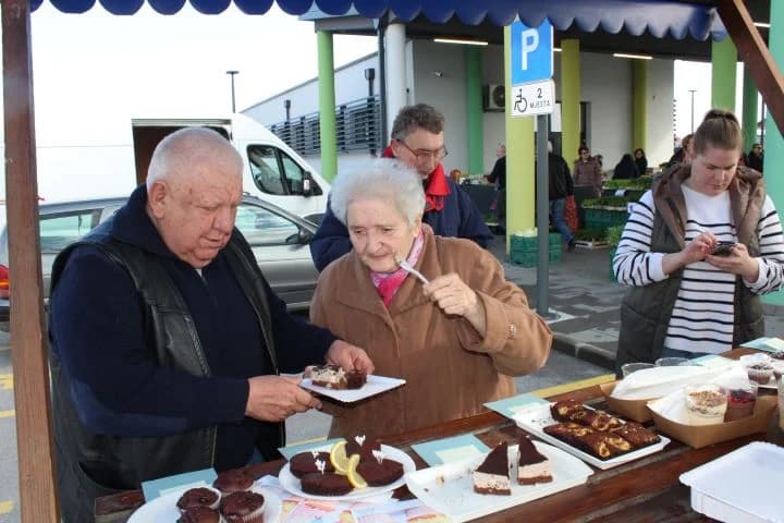 Najbolje kolače pripremile Ankica Abramović i Ruža Marjanović iz Pleternice