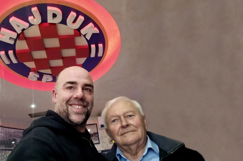 HRNJEVAČKI VINAR IVO ENJINGI U SPLITU - Uzvratio posjet vinskom kumu