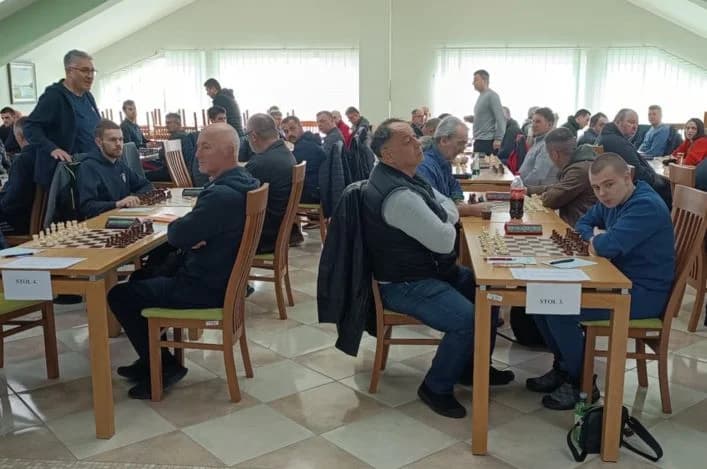 Nakon tri kola pleternički Šahovski klub Vina Markota na drugom mjestu
