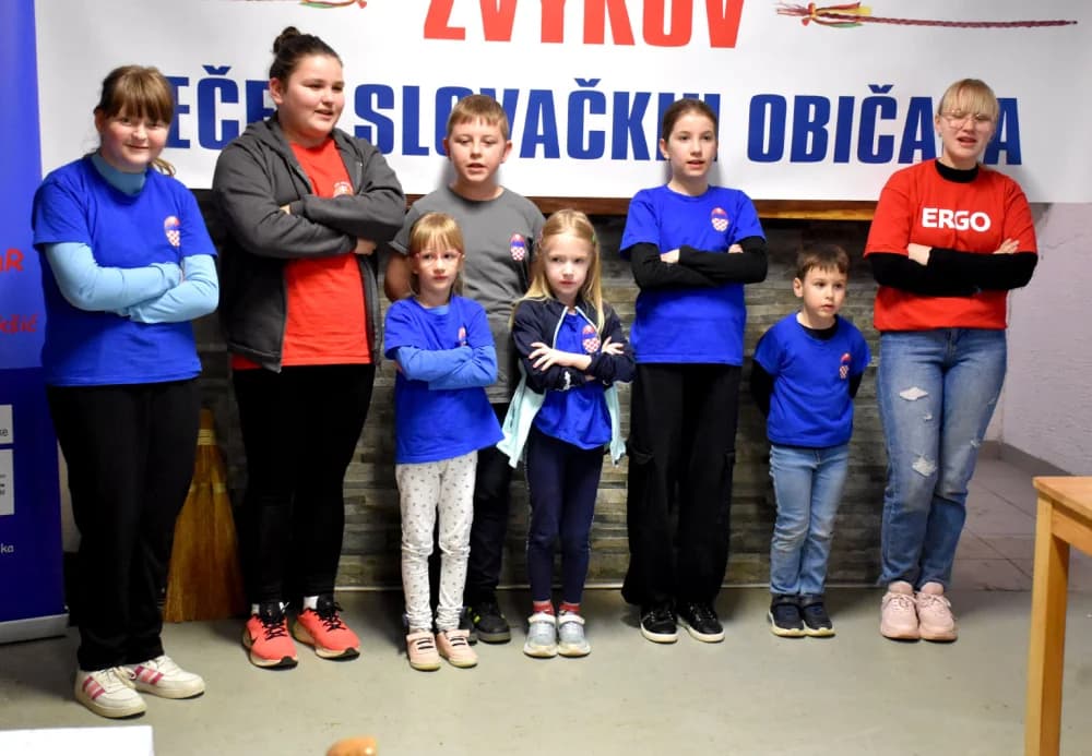 MATICA SLOVAČKA “KUKUČIN – KUNTARIĆ” IZ JAKŠIĆA: Njeguju obačaje starog kraja