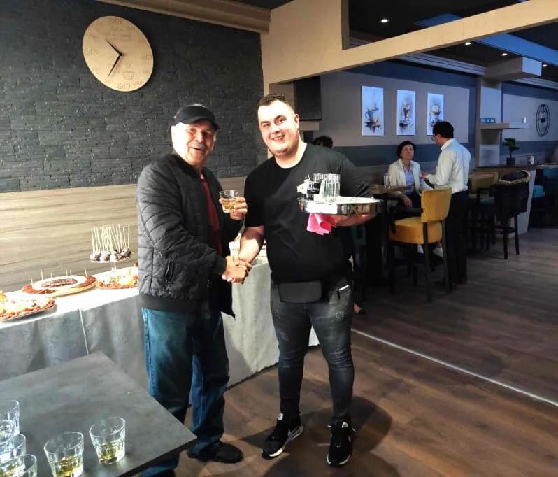 U središnjoj pleterničkoj ulici otvoren caffe bar „LuMi“: ʼBit će to mjesto smijeha, radosti i dobrog raspoloženjaʼ