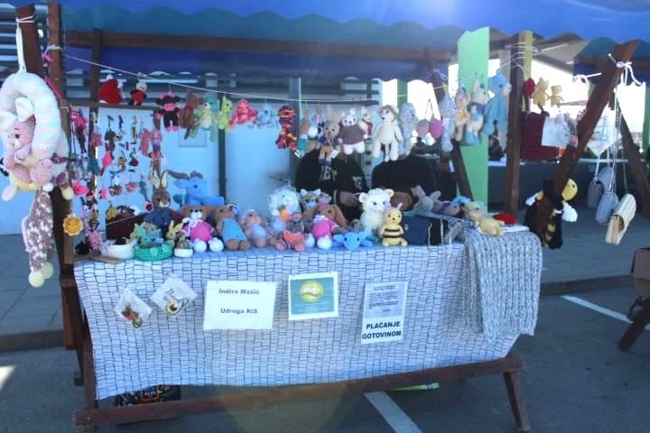Održan tradicionalni Uskrsni sajam na prostoru Gradske tržnice Pleternica