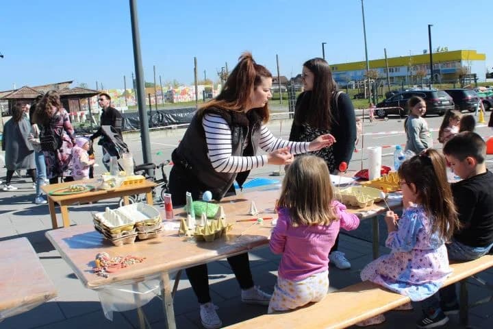 Održan tradicionalni Uskrsni sajam na prostoru Gradske tržnice Pleternica