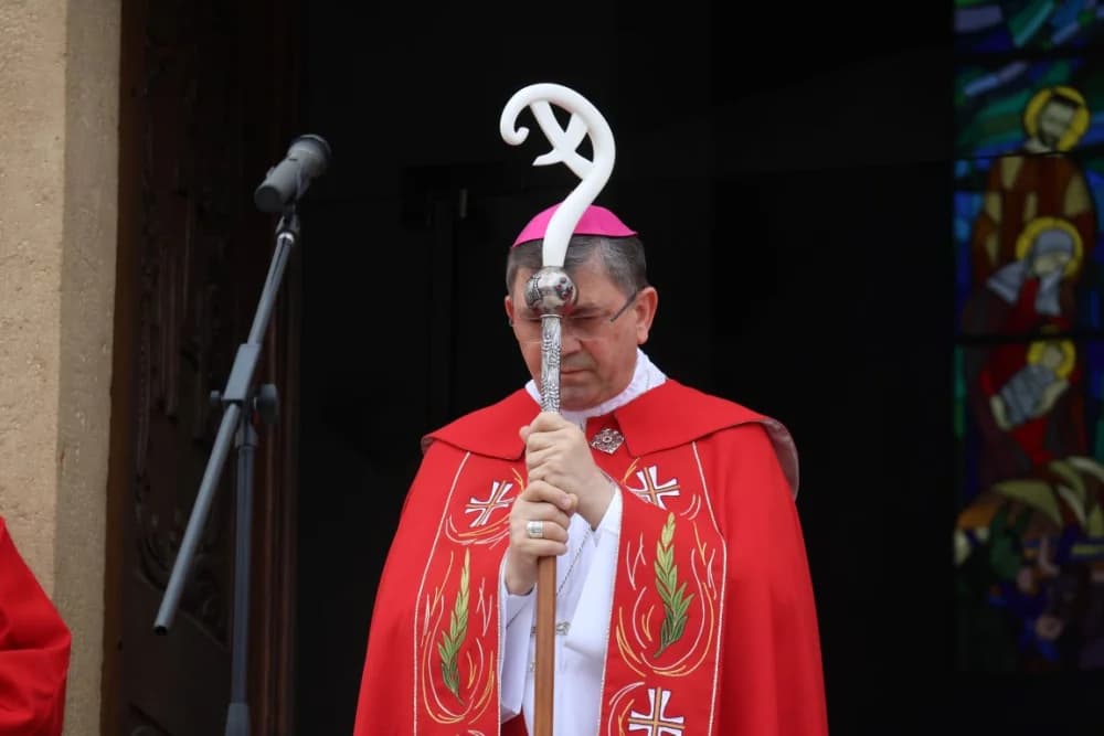 Procesija ulicama grada Požege o blagdanu Cvjetnice – Nedjelje Muke Gospodnje (FOTOGALERIJA)