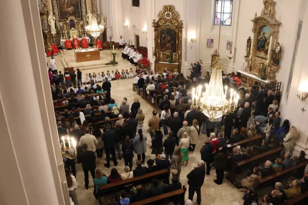 /FOTOGALERIJA/ Nedjelja Muke Gospodnje – Cvjetnica u požeškoj Katedrali