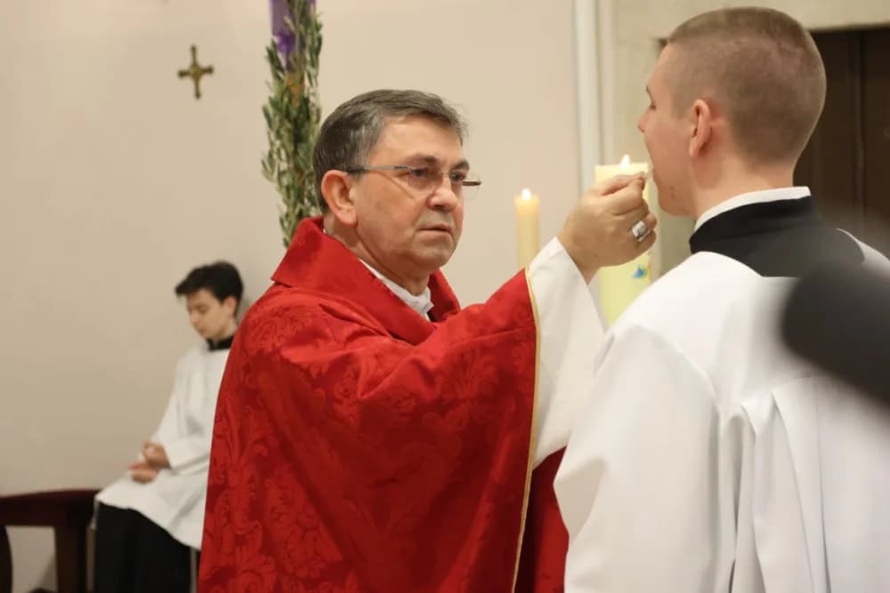 /FOTOGALERIJA/ Nedjelja Muke Gospodnje – Cvjetnica u požeškoj Katedrali