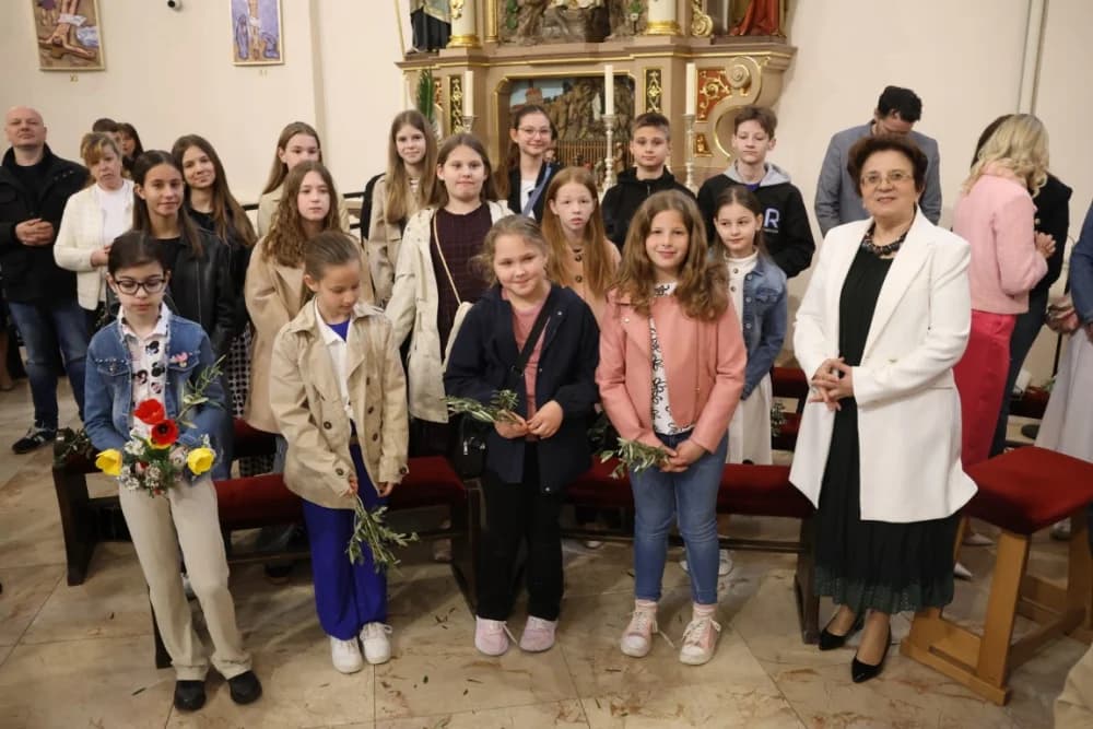 /FOTOGALERIJA/ Nedjelja Muke Gospodnje – Cvjetnica u požeškoj Katedrali