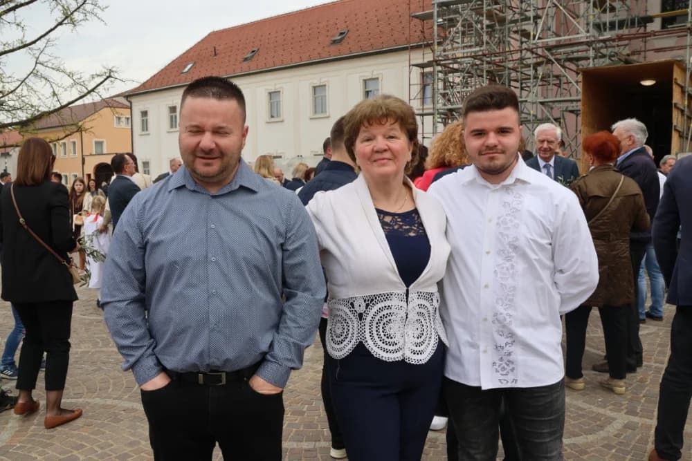 /FOTOGALERIJA/ Nedjelja Muke Gospodnje – Cvjetnica u požeškoj Katedrali