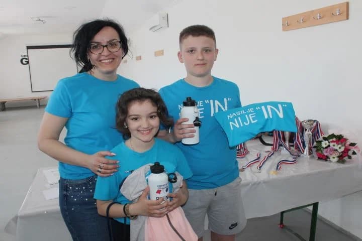 Organizirano sportsko natjecanje ʼTurnir ulicaʼ na igralištu Udruge Grbavica Pleternica