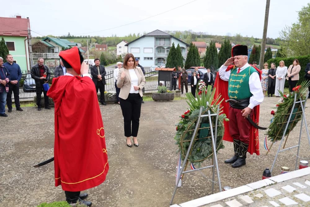 OBILJEŽAVANJE DANA OPĆIN ČAGLIN: Nagrade primili Ivona Švajda, Robert Garc i OPG Mijat Barišić, a zahvalnicu Martin Tarrody