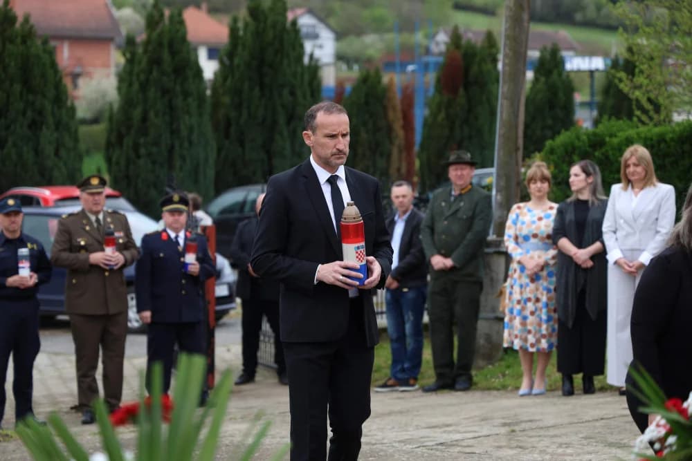OBILJEŽAVANJE DANA OPĆIN ČAGLIN: Nagrade primili Ivona Švajda, Robert Garc i OPG Mijat Barišić, a zahvalnicu Martin Tarrody