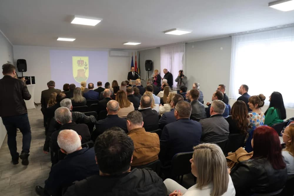 OBILJEŽAVANJE DANA OPĆIN ČAGLIN: Nagrade primili Ivona Švajda, Robert Garc i OPG Mijat Barišić, a zahvalnicu Martin Tarrody