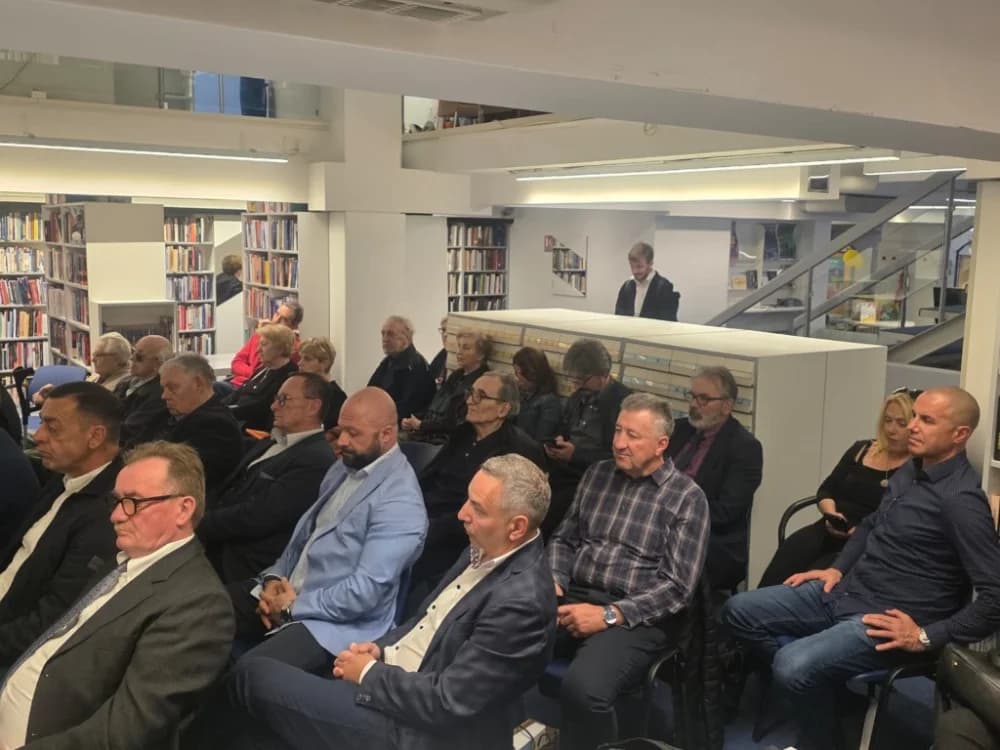 Knjiga „Bećarci“ u organizaciji Zdravka Ronka predstavljena u zagrebačkoj Knjižnici i čitaonici Bogdana Ogrizovića